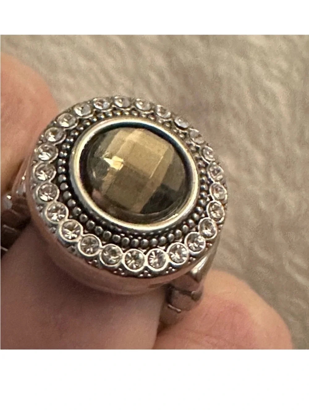 NIB SILVER RING GREEN CENTER STONE W PAVE' HALO ADJUSTABLE